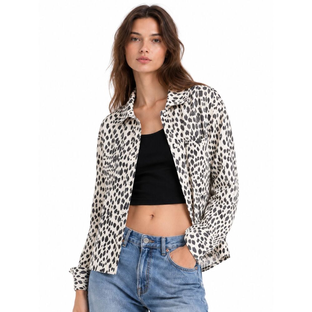 We The Free Womens Leopard Print Shacket Jacket Medium Animal Print Oversized